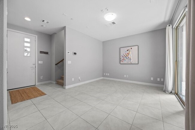 Building Photo - 635 Pyrite Will St