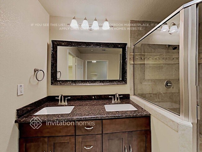 Building Photo - 801 Meadow Creek Dr