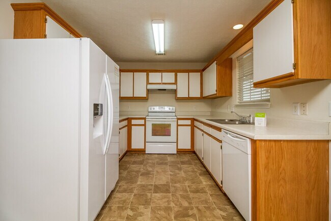 Building Photo - 1133 Phelissa Dr