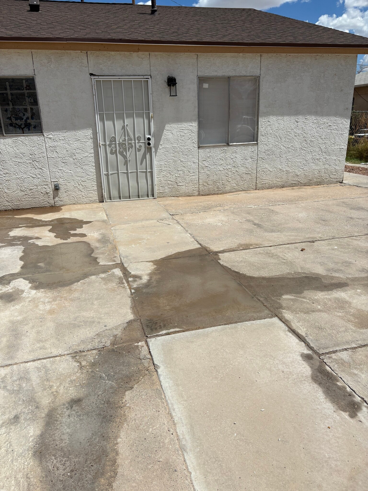 Building Photo - 122 Rio Rd
