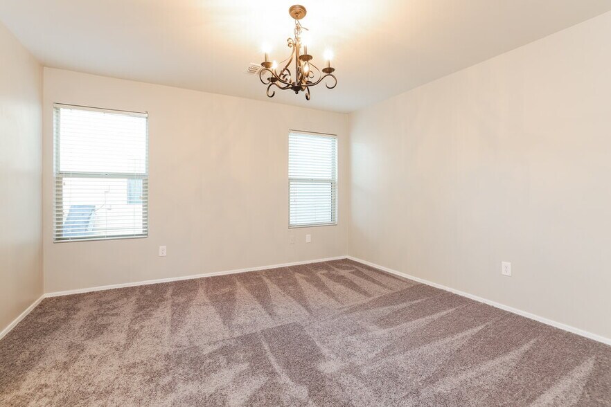 Building Photo - 856 W Calle Arroyo Norte