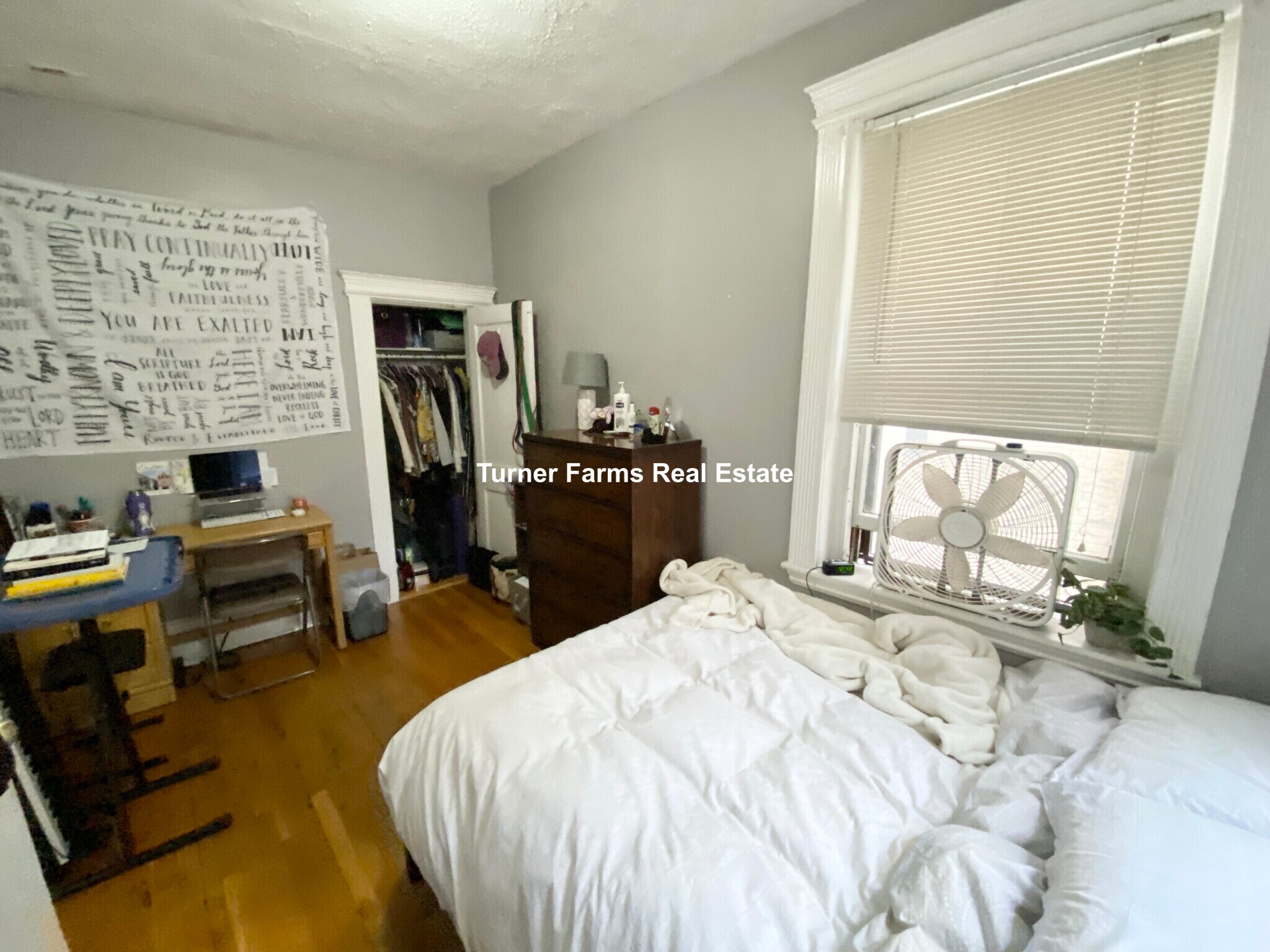 Building Photo - 456 Park Dr