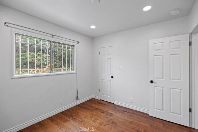 Building Photo - 5183 Inglewood Blvd