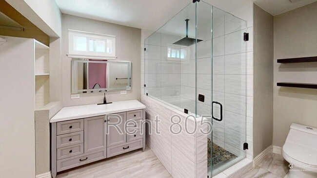 Building Photo - 1239 Rotella St