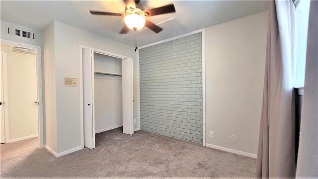 Building Photo - 2118 Warnford Pl