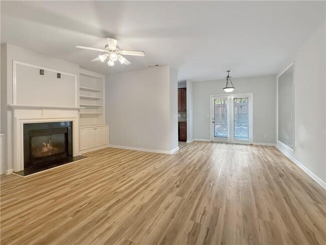 Building Photo - 1645 Southgate Mill Dr