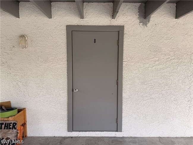 Building Photo - 17454 Blueberry Hill Dr