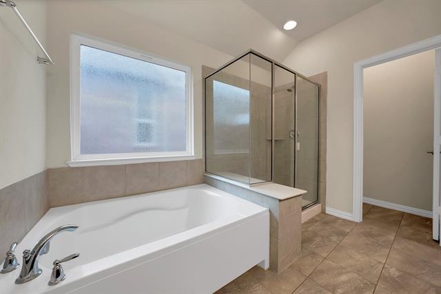 Building Photo - 3844 Hawsbrook Ln