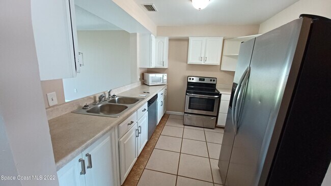 Building Photo - 174 San Juan Cir