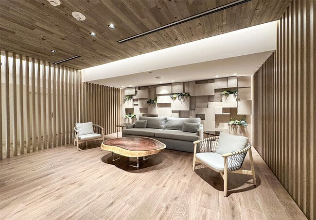 Building Photo - 2301 Collins Ave