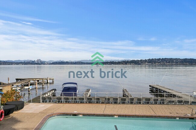 Building Photo - For Rent – 1 Bedroom | 1 Bathroom Lakeview Condo in Leschi Shores