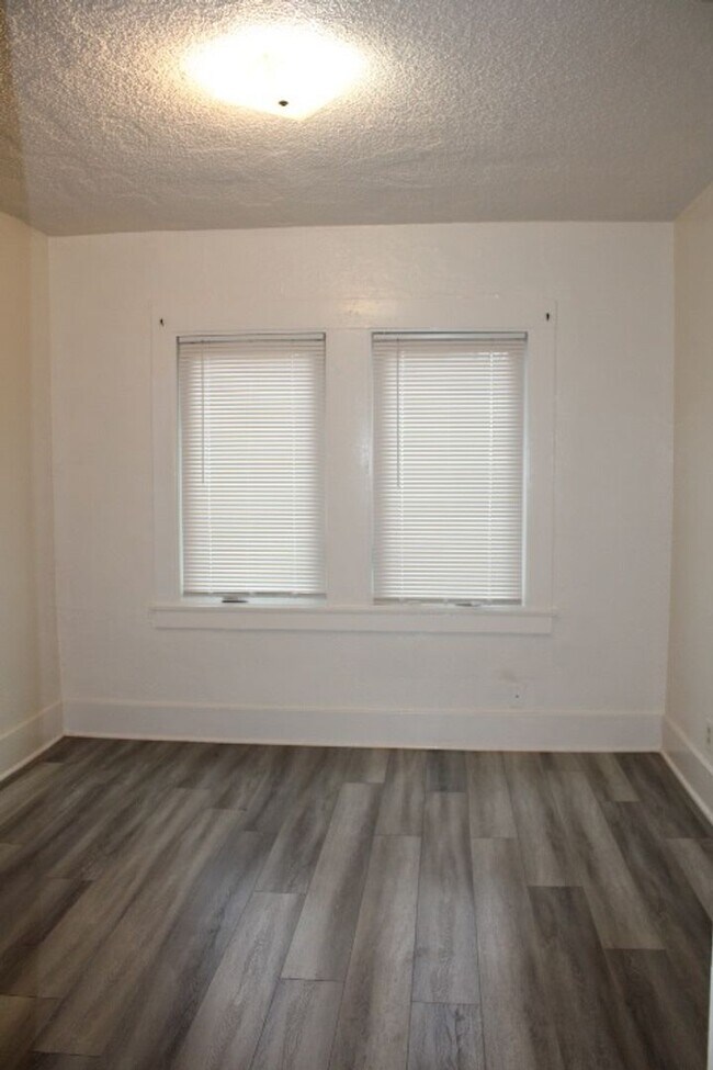 Building Photo - 1621 Florida Ave