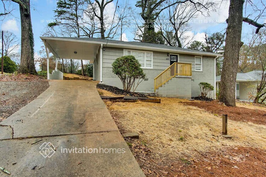 Building Photo - 2500 Brentwood Rd