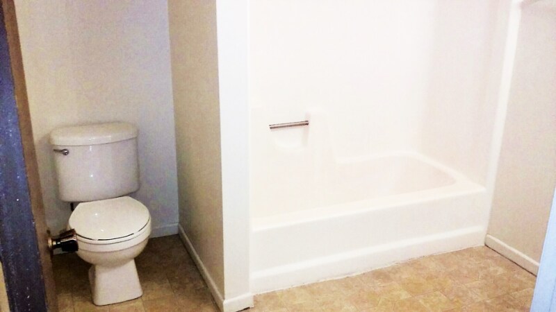 Building Photo - 2006 NW Hickory Ln