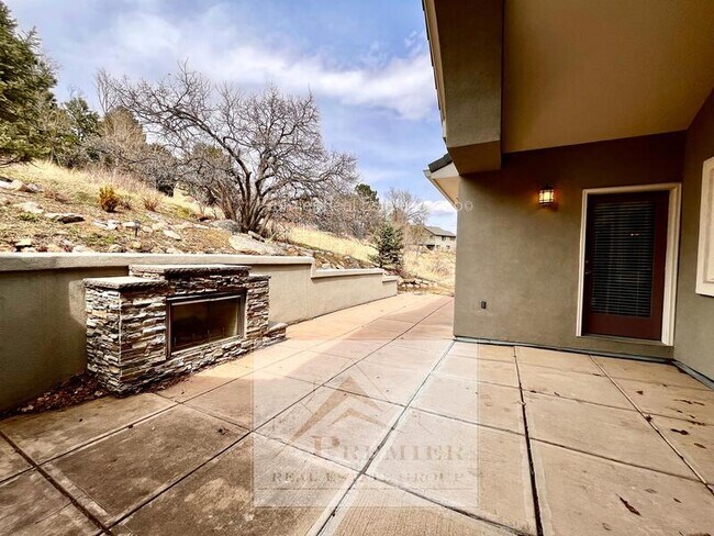 Building Photo - 240 Haversham Dr