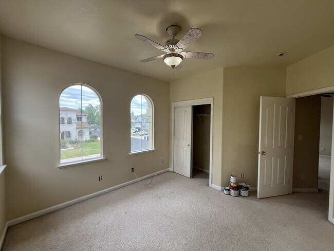 Building Photo - COMING SOON!!! 4 bedroom 3 bathroom home in Elk Grove!