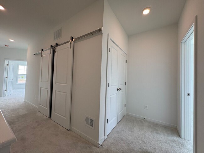 Building Photo - Brand New Construction in the Glen at Cooks Creek