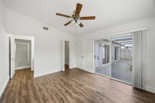 Building Photo - 3300 Loveland Blvd