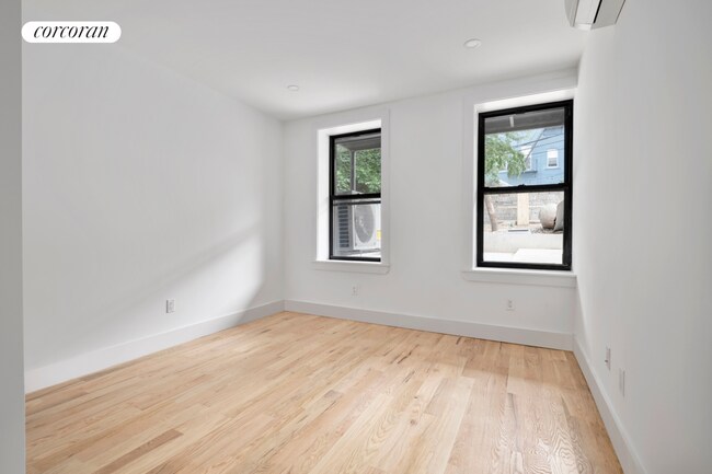 Building Photo - 1109 Jefferson Ave