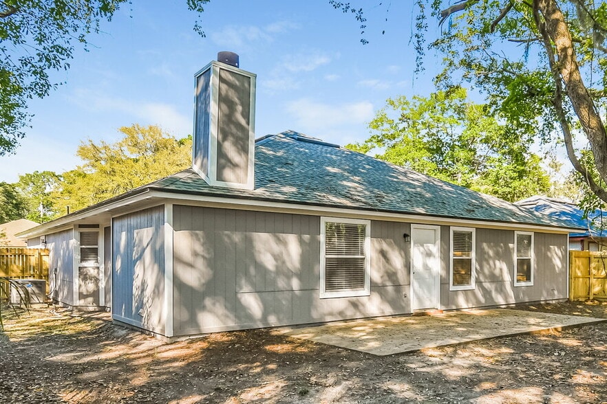 Building Photo - 1368 High Plains Dr W