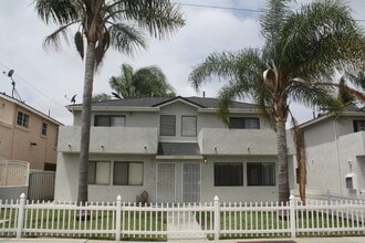 Building Photo - 20703 Roseton Ave