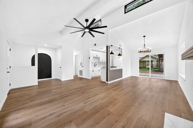 Building Photo - 22106 Westland Creek Dr