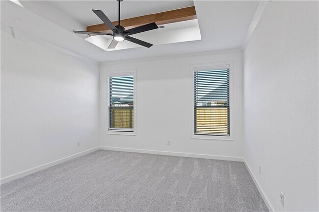 Building Photo - 1910 Farmer St