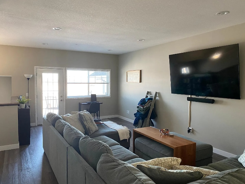 Building Photo - 3024 Bluestem Trl
