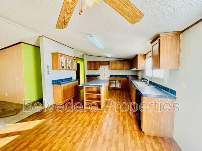 Building Photo - 221 Oak Grove Church Rd