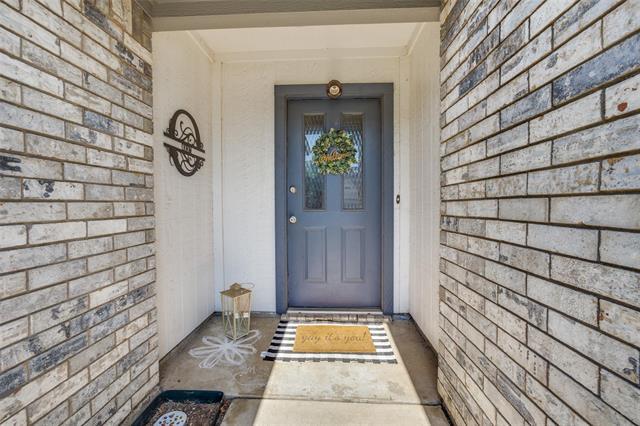 Building Photo - 1510 Briarcrest Dr