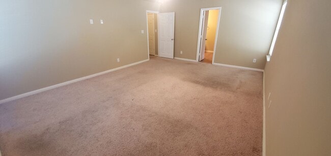 Building Photo - 249 Nomad Ln