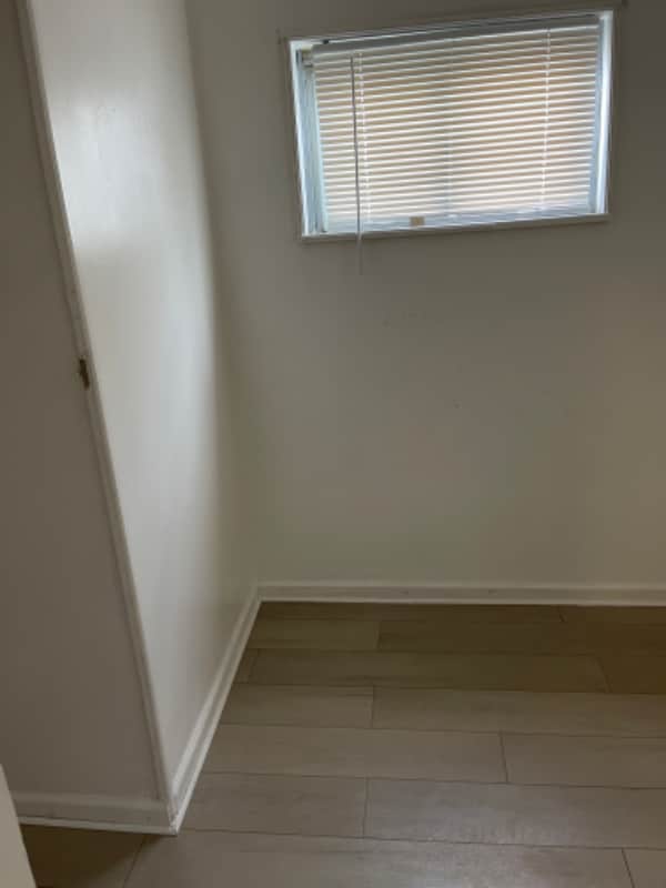 Building Photo - 28368 Rosemont St