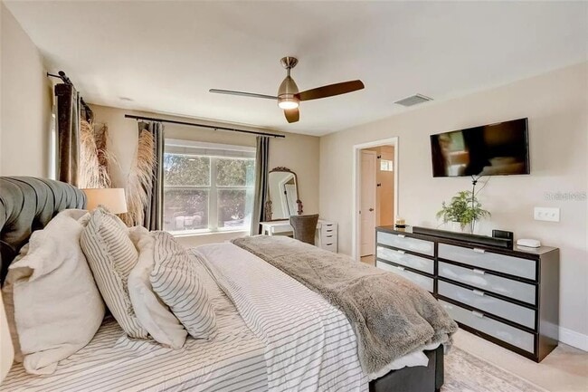 Building Photo - 2514 W Douglas St