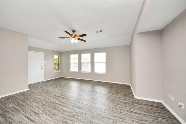 Building Photo - 24311 Hard Wood Dr
