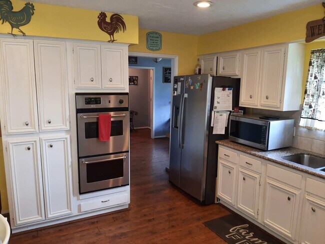 Building Photo - 22730 Elm Bark St