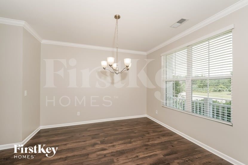 Building Photo - 4131 Park Crossings Dr