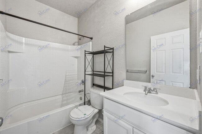 Building Photo - 2365 Bernese Ln