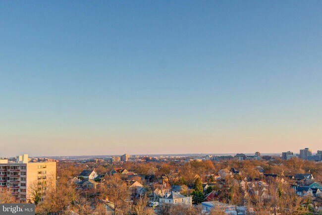 Building Photo - 4343 Cherry Hill Rd