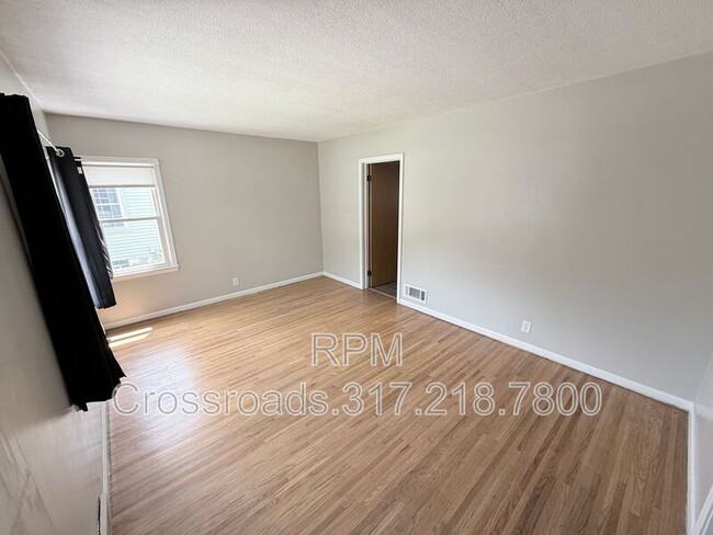 Building Photo - 5256 Norwaldo Ave