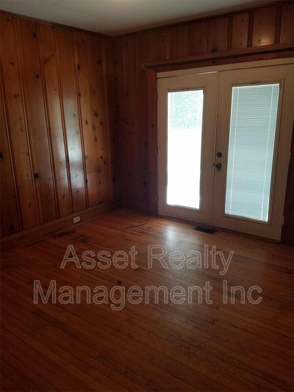 Building Photo - 2033 Decatur Hwy