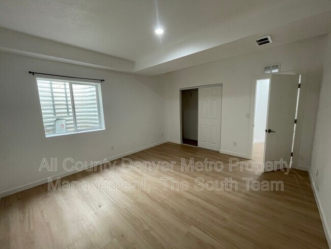 Building Photo - 21346 E 53rd Pl