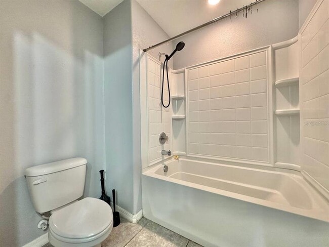 Building Photo - 6533 Trent Creek Dr