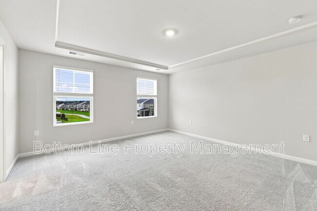 Building Photo - 2312 Kasota Ln