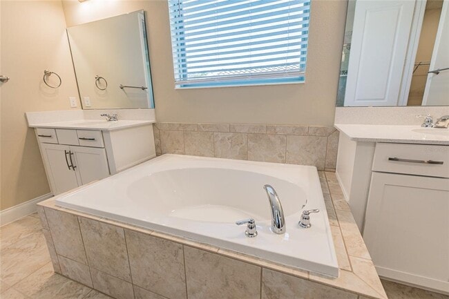 Building Photo - 8278 Procida Isle Ln