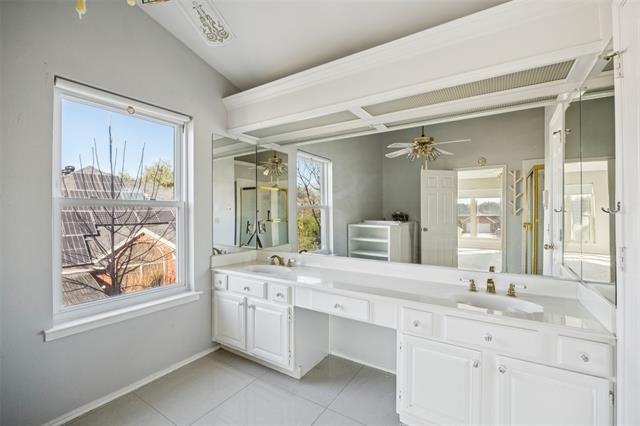 Building Photo - 709 Bridget Way