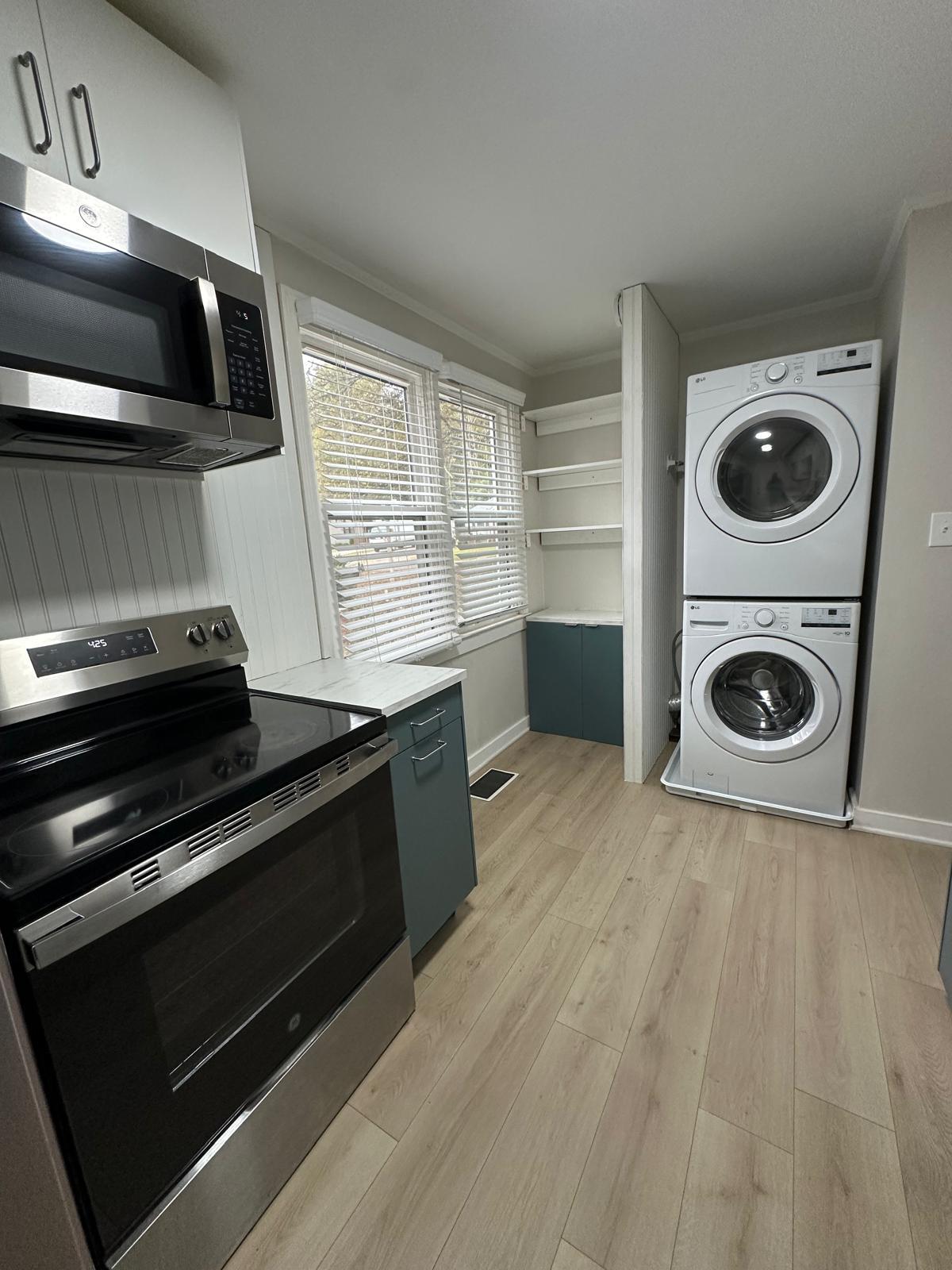 Building Photo - 1400 Richmond Pl