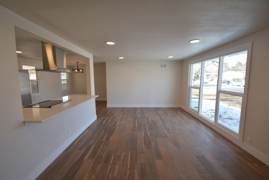 Building Photo - 2790 W 73rd Ave