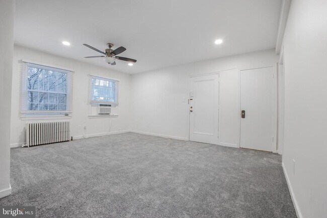Building Photo - 5007 10th St S