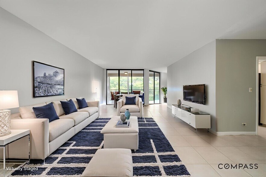 Building Photo - 7400 Radice Ct