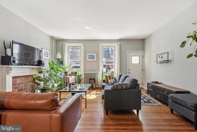 Building Photo - 123 Kalos St